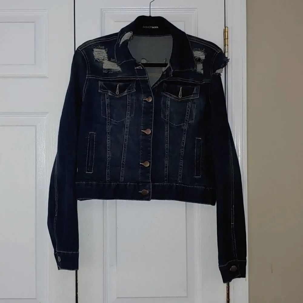 Fashion Nova super distressed jean jacket